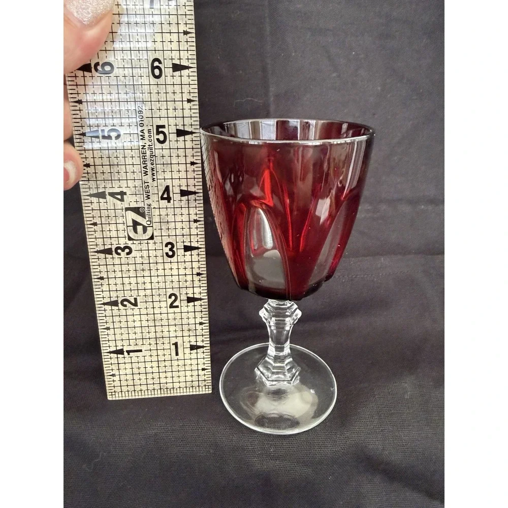 Red Ruby Glass Goblet Glossy Round Unisex Adults Drinkware 4.75 Inch Decorative‎